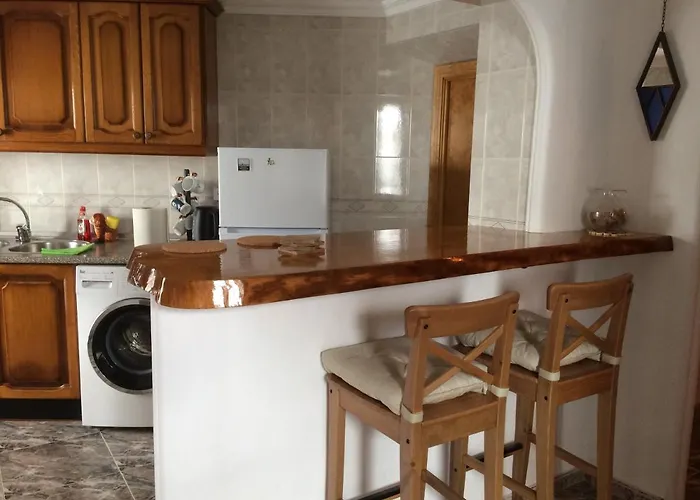 Casa De Las Flores - A Picture Perfect Location!